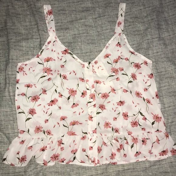 Women’s top! - Picture 2 of 7